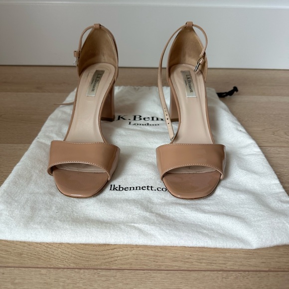 LK Bennett nude patent heel (US 7) - Picture 6 of 6